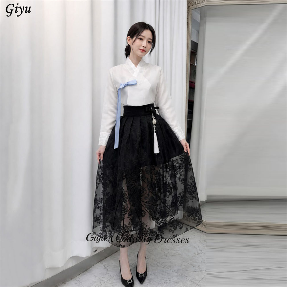 Hanbok Modern Set - ชุดฮันบกสีดำตัดสีแบบกำหนดเองของ Giyu ชุด 2 ชิ้น สำหรับผู้หญิง