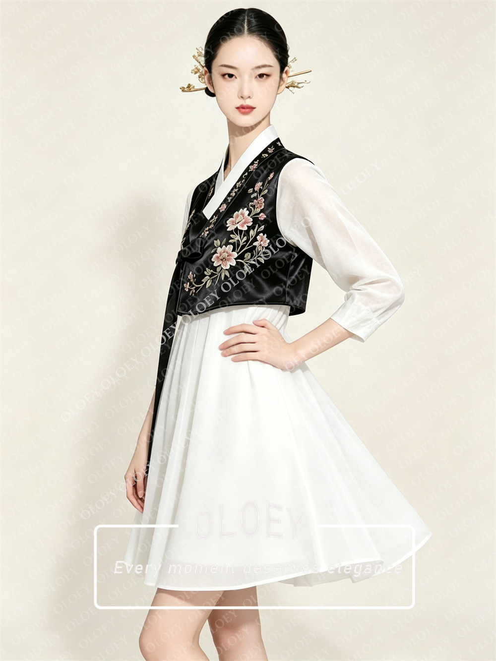 ชุดฮันบกสั้น OLOEY สีดำซาตินแล - Hanbok Modern Set บทวิจารณ์และราคา