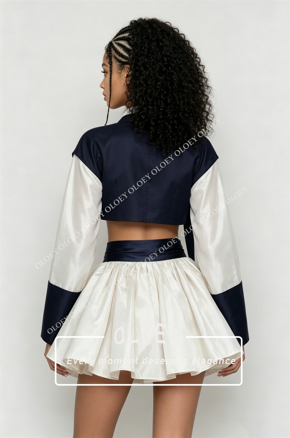 ชุดฮันบกสั้นสีน้ำเงินกรมท่าและ - Hanbok Modern Set บทวิจารณ์และราคา